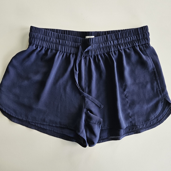 Sunday Best Shorts - Picture 6 of 6